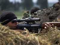 В Донецке боевики продолжают захватывать здания и боеприпасы